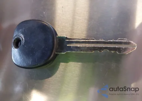 2003 Chevrolet Malibu из США, поврежденный, VIN 1G1ND52J63M696446